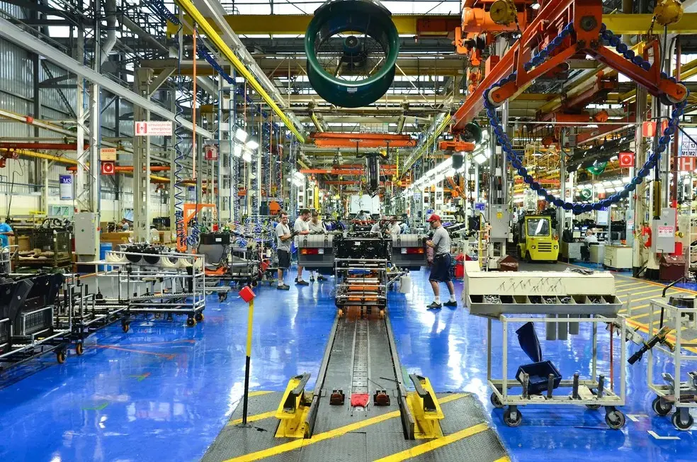 Linha de produção industrial da ENTEBOR